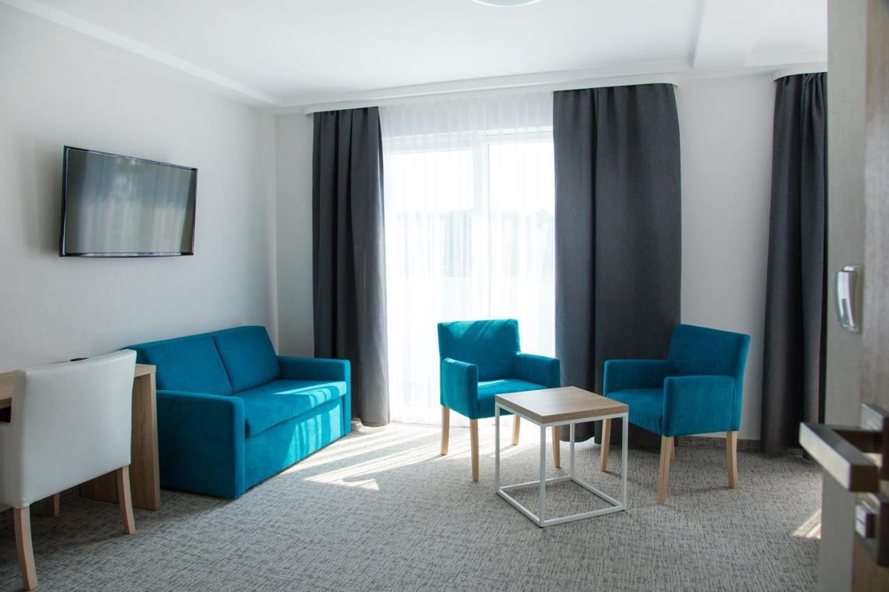 Osrodek Sea Star Premium Hotel Sarbinowo Exterior photo